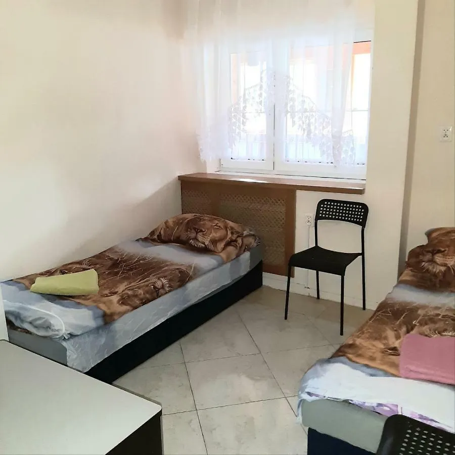Tanie Noclegi Sabaly 32 Warszawa